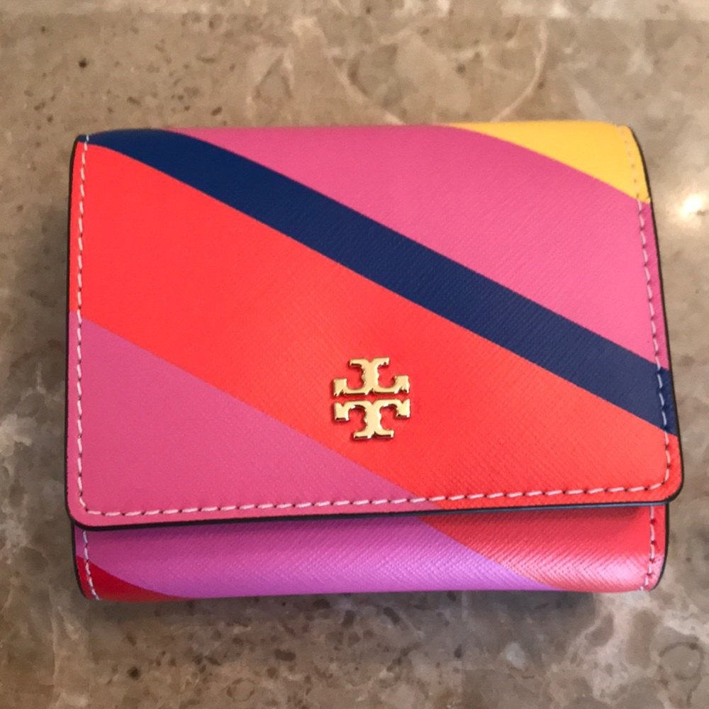 Tory Burch wallet - Picture 2 of 6